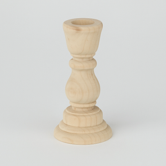 Gesculpteerde kandelaar van natuurlijk hout – Ruw & minimalistisch charme

