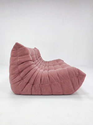 #roseantique