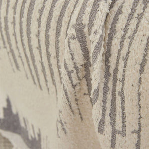 Jeté de Canapé Épais "Lignes Élégantes" – Un Style Intemporel.